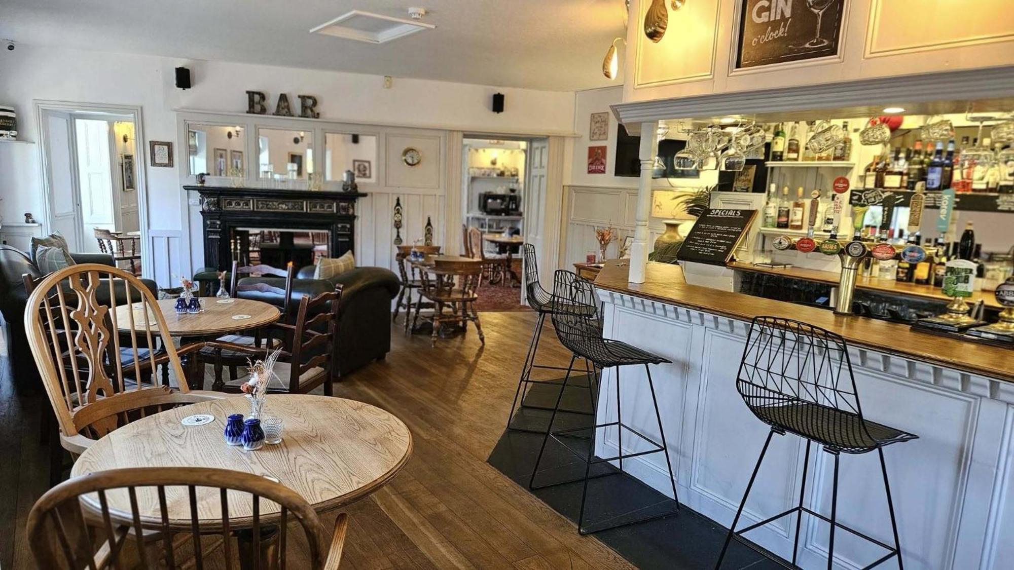 The Abbey Inn Buckfastleigh Bagian luar foto